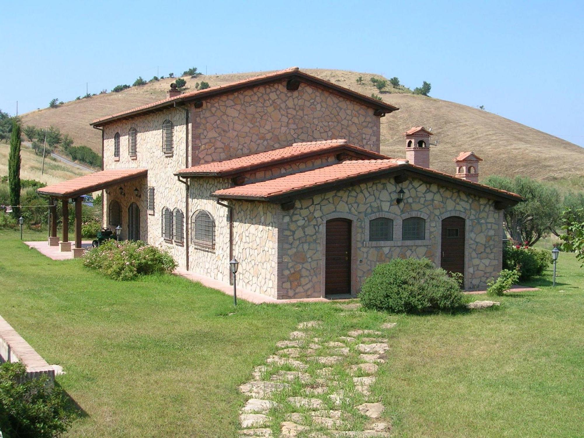 Casale Farnesiana B&B Tarquinia Bagian luar foto